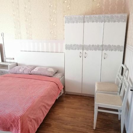 Appartement Ланжероновская Угол Дерибасовская à Odessa Extérieur photo