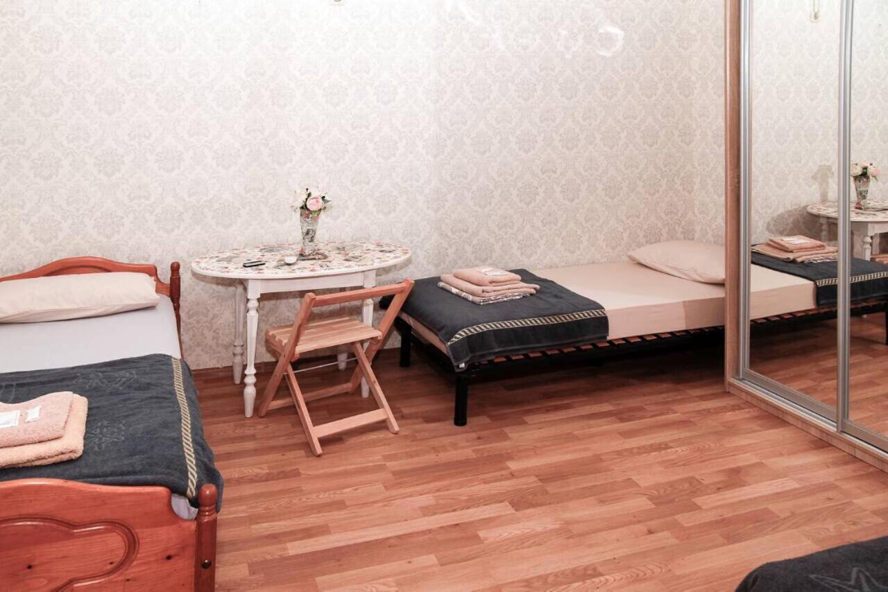 Appartement Ланжероновская Угол Дерибасовская à Odessa Chambre photo