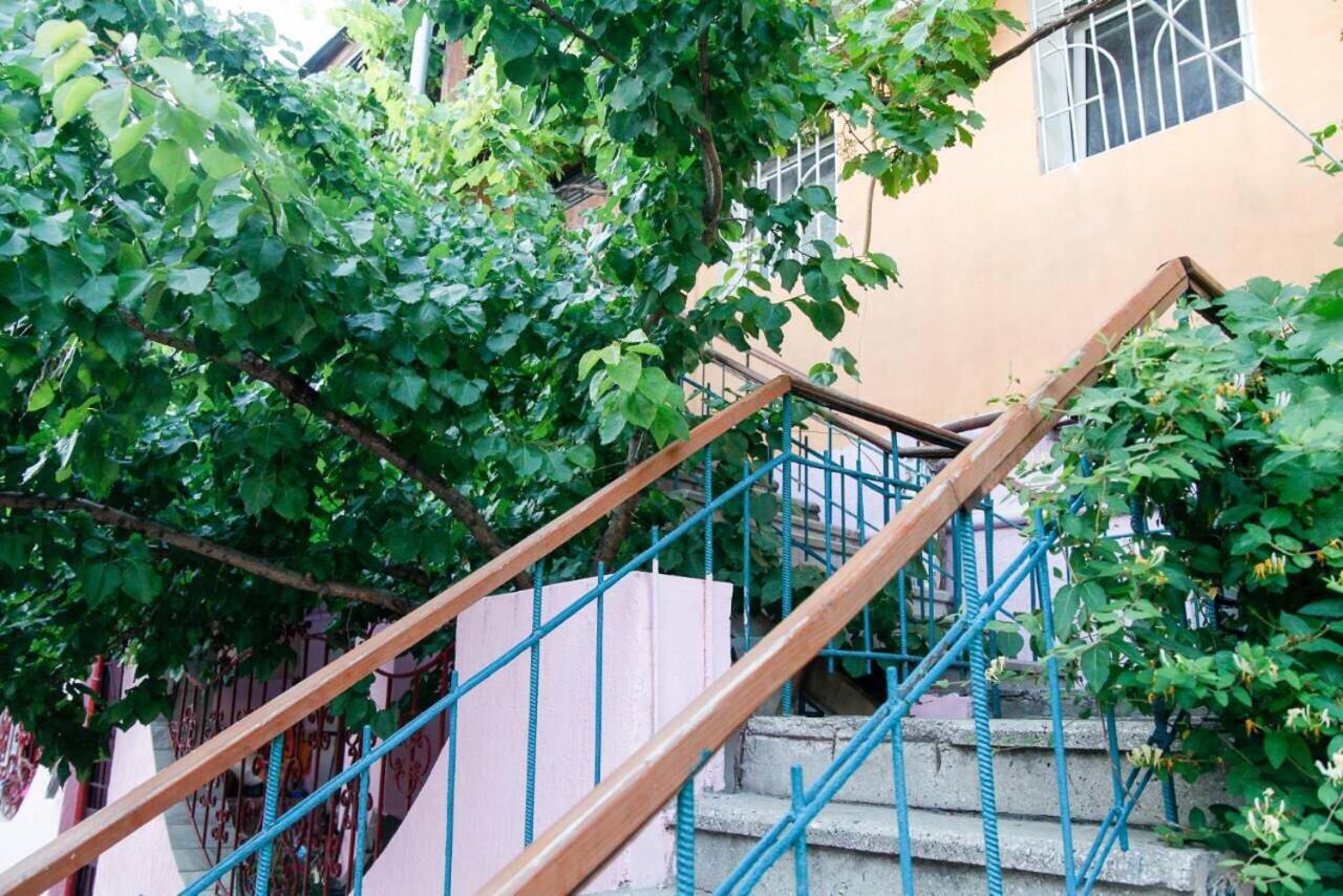 Appartement Ланжероновская Угол Дерибасовская à Odessa Chambre photo